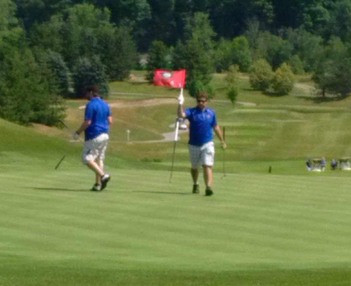 MagnetGolfTourn's tweet photo. This has turned into a gorgeous day to #golf! Everyone is handling the heat beautifully. https://t.co/PtB5WldEsx