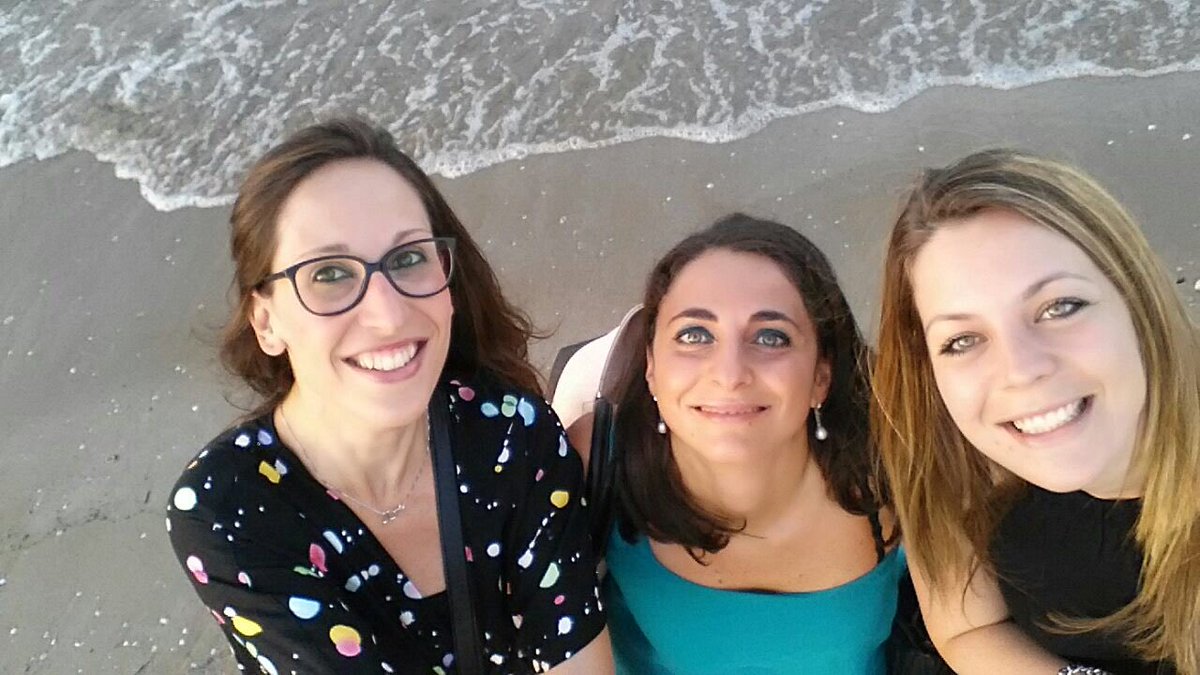 ale_set80's tweet photo. Il #wmf16 continua con @AliceGallerani @Giulia_Gaia https://t.co/6bH1dZS5ez