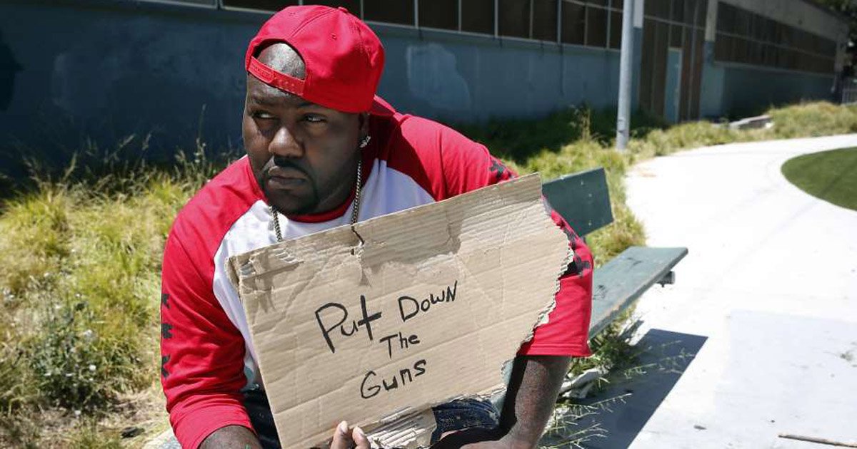 sfchronicle's tweet photo. .@MistahFAB attacks police killings, white indifference. via @SFMarMendoza https://t.co/VSHjBsrXtI https://t.co/XHVfvEBq2D