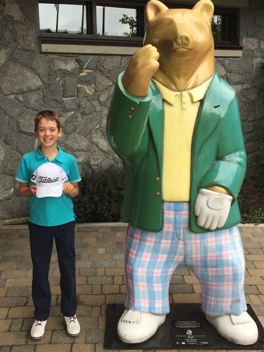 westcoast_dave's tweet photo. THANK YOU @RogerSloan87 & @CurriePEI!! He's PUMPED! Showed the valet, mom, the bear...
#GrowTheGame #NewNumber1Fan? https://t.co/eXehz4PHvQ