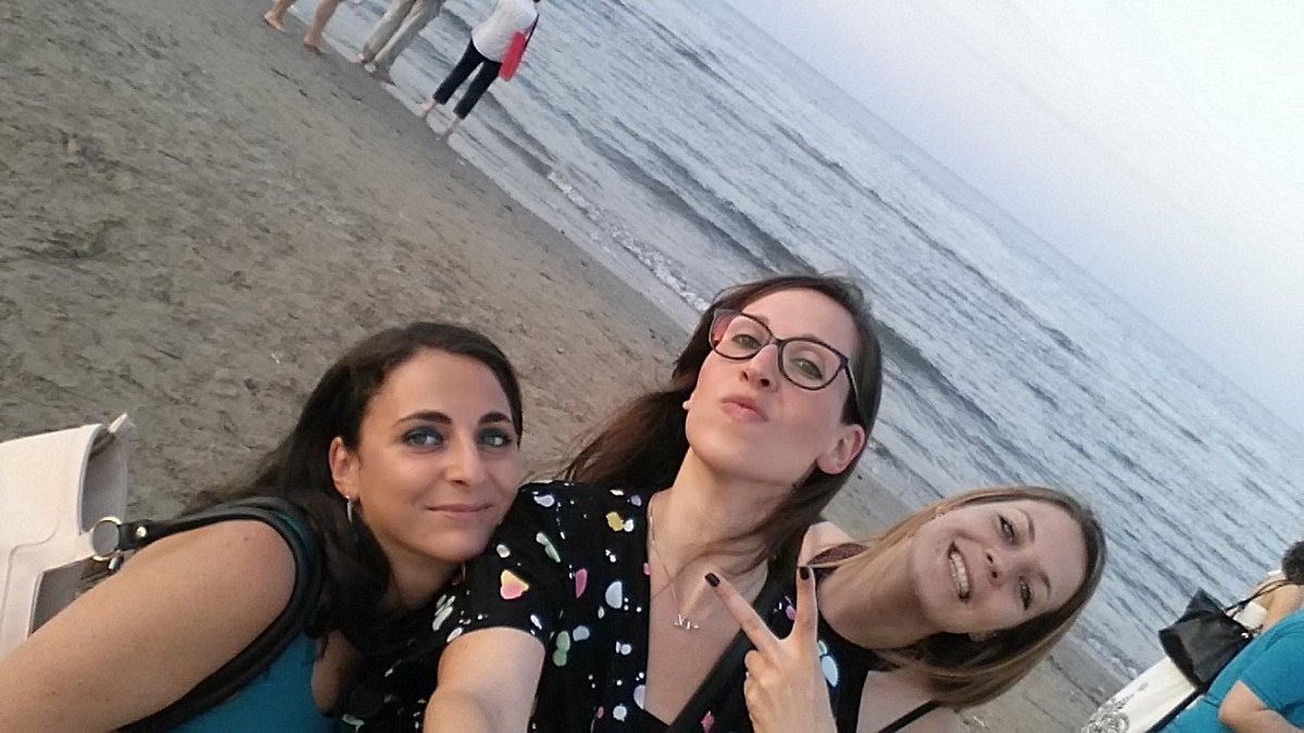 AliceGallerani's tweet photo. #wmf16 beach party... e si continua così!!! @ale_set80 @Giulia_Gaia https://t.co/RD61zUTgop
