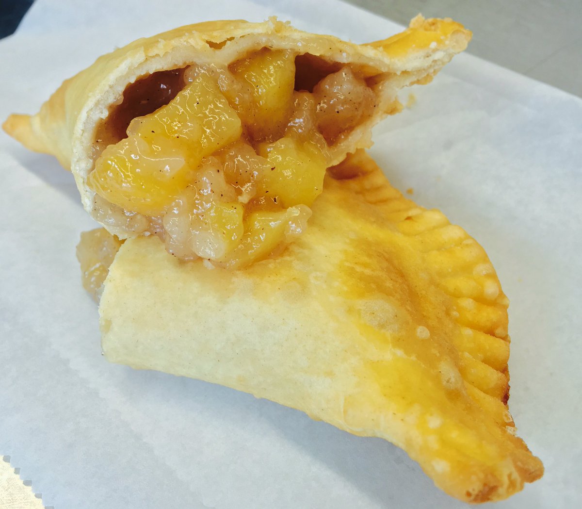 IvanEmpanadas's tweet photo. New flavor!
APPLE PIE Empanada! https://t.co/xh48AHfPQB