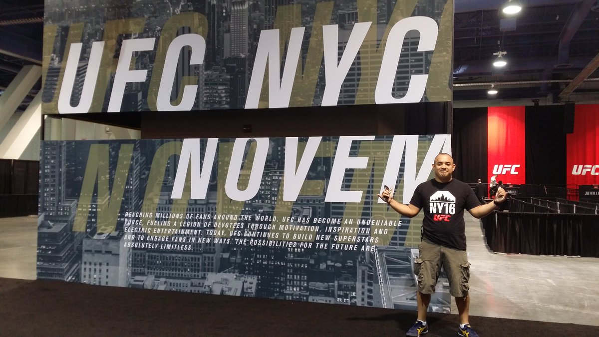 Carbazel's tweet photo. Representing #mma4ny at the expo #UFC200 https://t.co/69S3XX5lMI