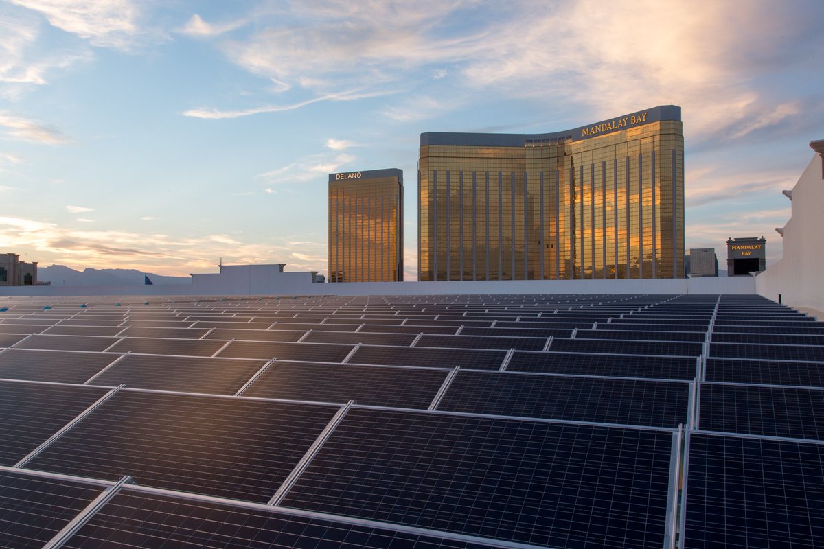 VERTSolar's tweet image. MGM Resorts And NRG Complete U.S.’ Largest #RooftopSolarProject buff.ly/29ruwBH via @SolarIndustry