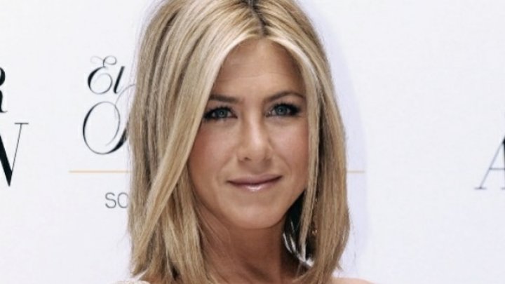 xmerylstreepx's tweet image. {J II}

Jennifer Aniston
Julia Roberts
Julianne Moore
Jessica Chastain