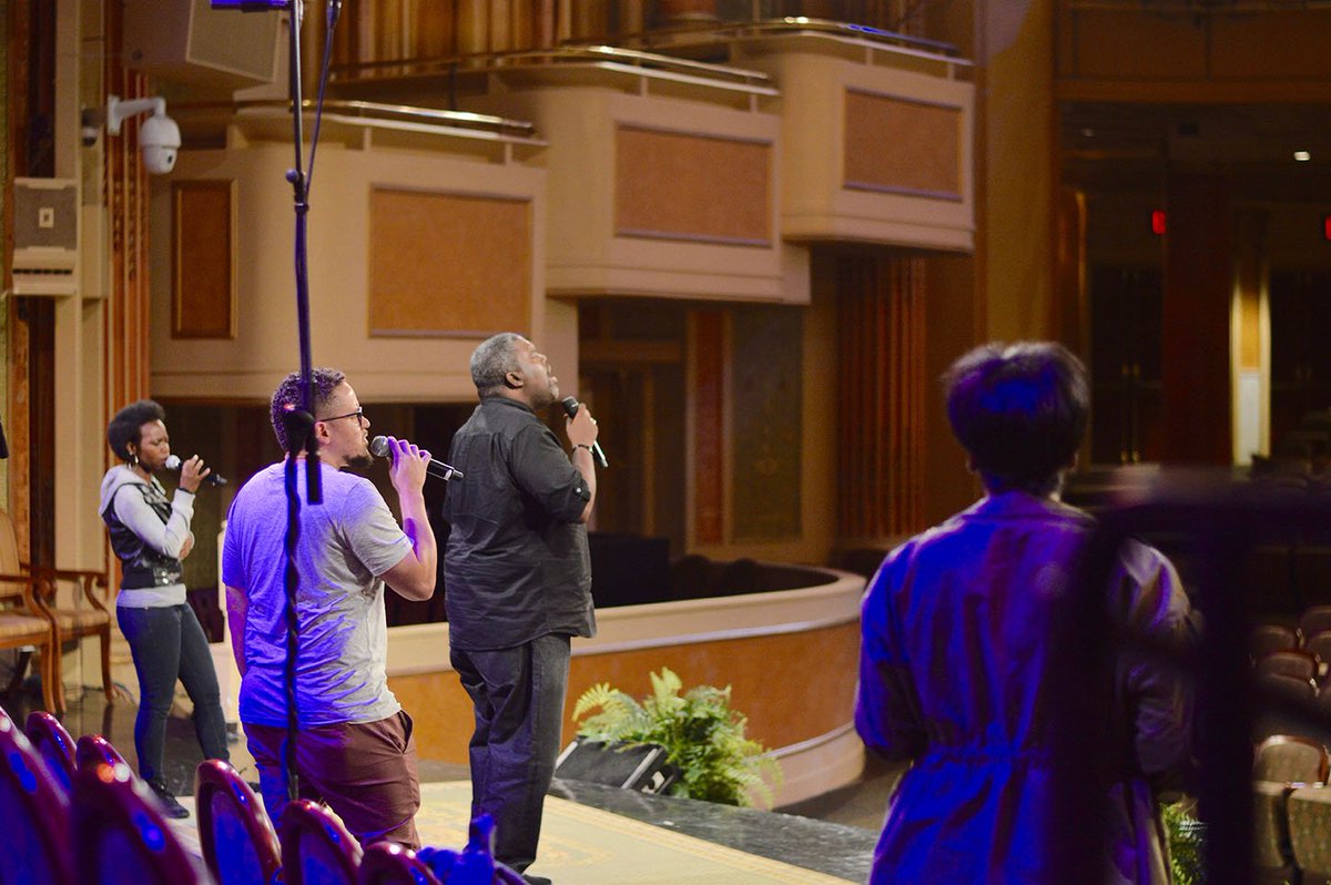 We are getting ready for tonight! <a href="/WilliamMcDowell/">William McDowell</a> 
Bring a friend, all seats free #BrooklynTabernacle #ChoirConcert