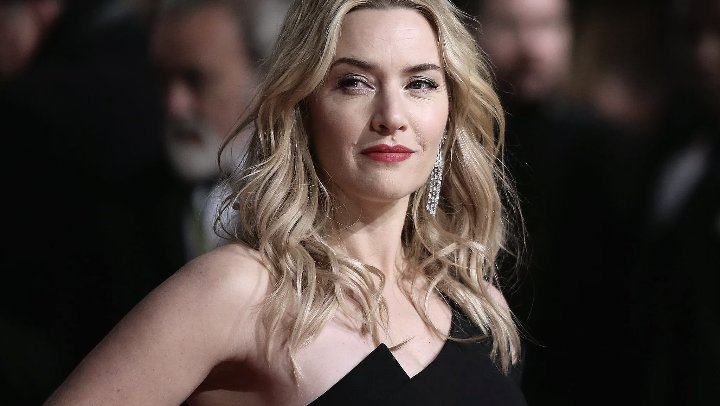 xmerylstreepx's tweet image. {K}

Kristen Stewart
Kate Winslet
Keira Knightley
Kirsten Dunst