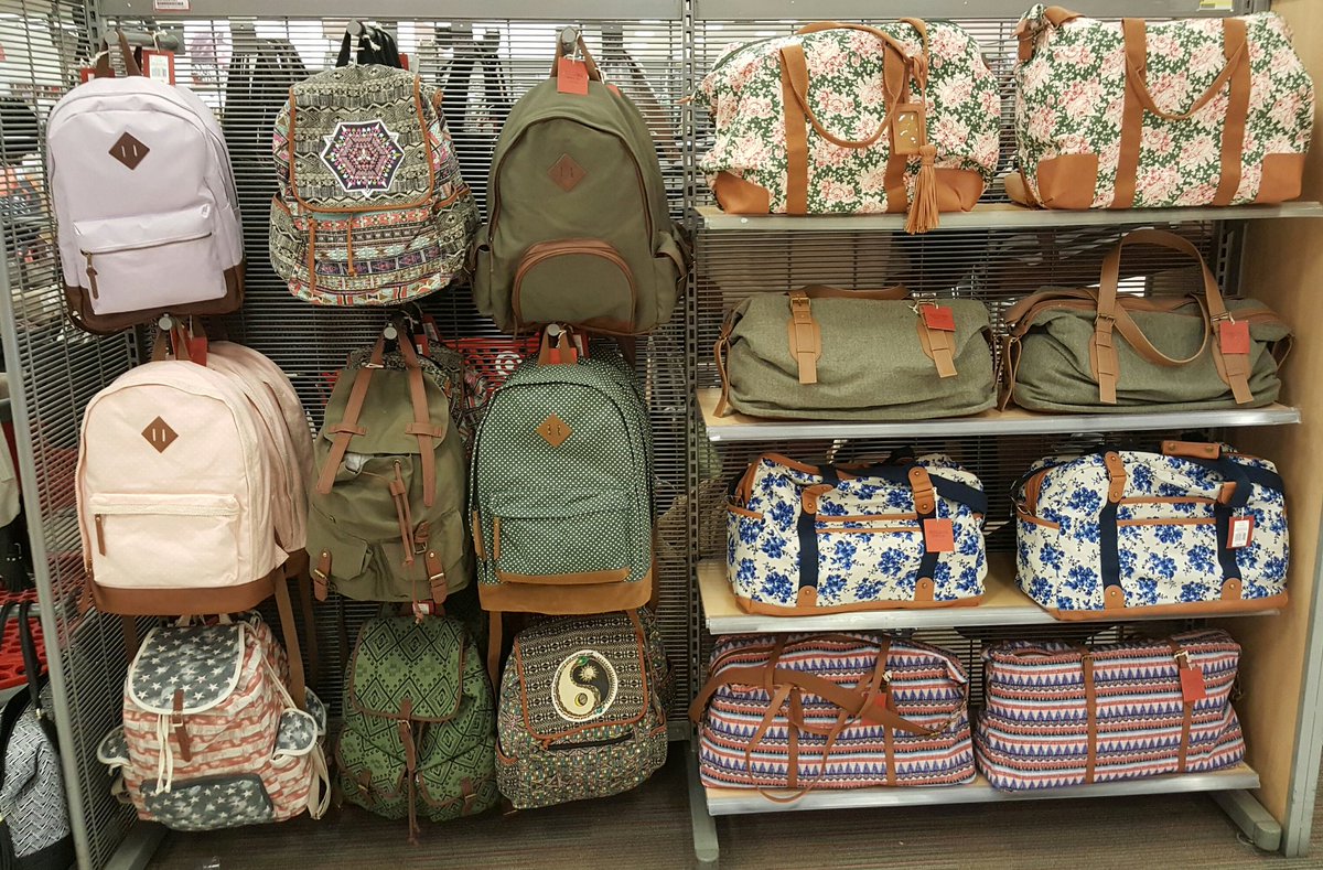 MDeflavio's tweet photo. Vanice bringing Back to School front &amp; center! @tracyacurry1 @angel_yanke @ktmhill01 @RickerMaureen @mz_kerri_suda https://t.co/c6yC6btuOL