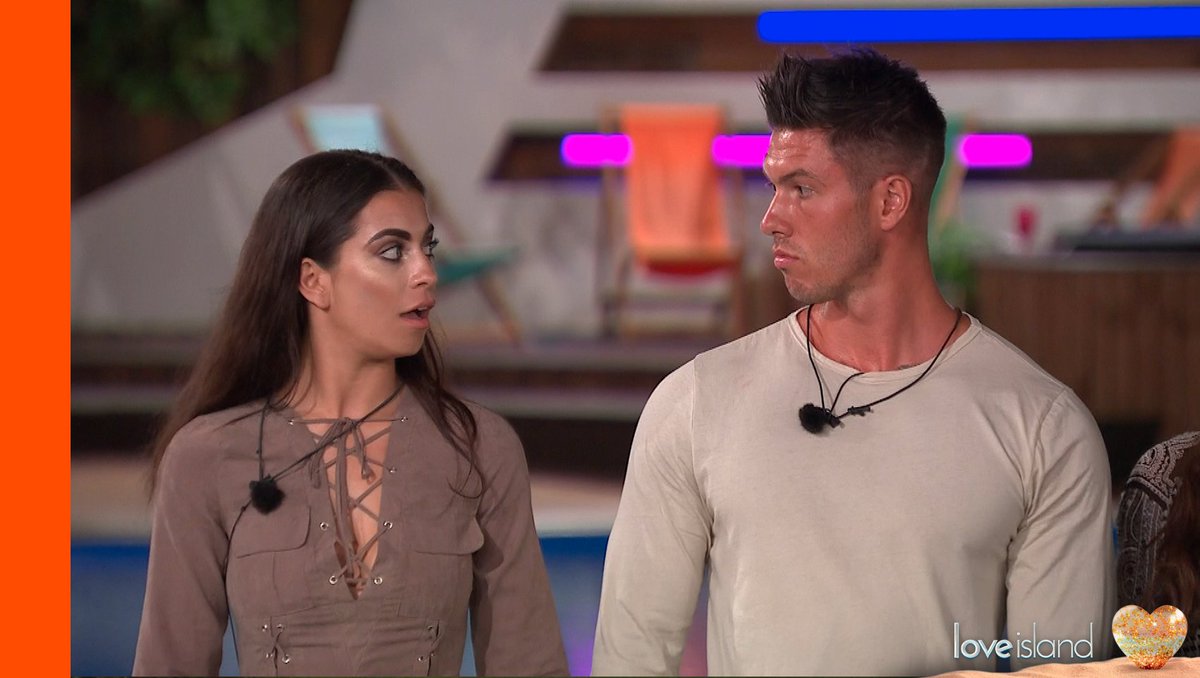 Love Island tweet media