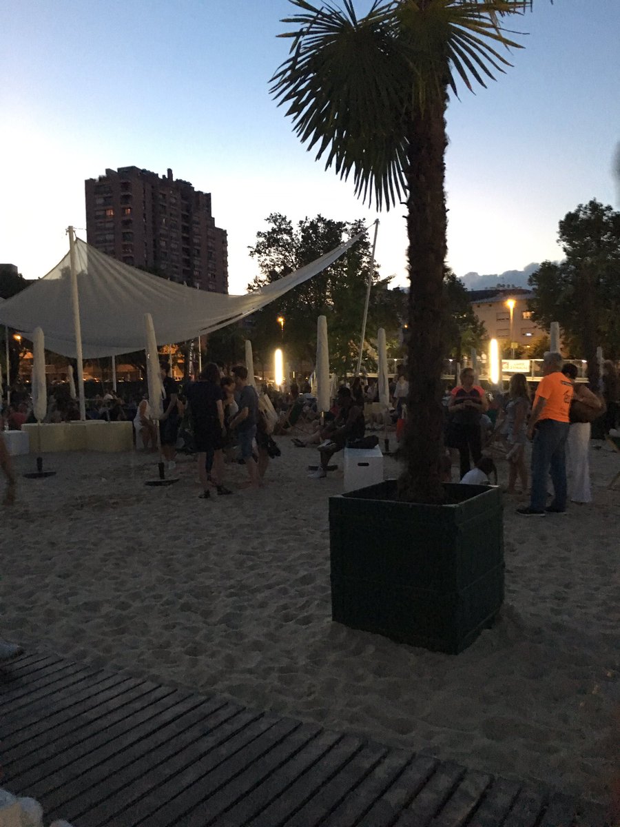 Dojo_L33t's tweet photo. #EdgeNight #StrasCity#Connected https://t.co/146yio89Y9