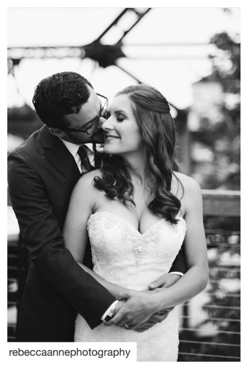 Rebecca Anne Photography caught this romantic moment at our venue The Canal! #seattleweddings #seattleeventvenue
