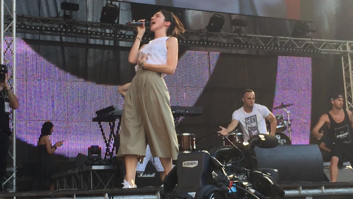 LodoMySunshine's tweet photo. ORGOGLIO ALLE STELLE🌼 @lodocomello sei stata magnifica, sono tanto orgogliosa di te amore mio. non cambiare mai💘 https://t.co/Aw0yyBCMvk