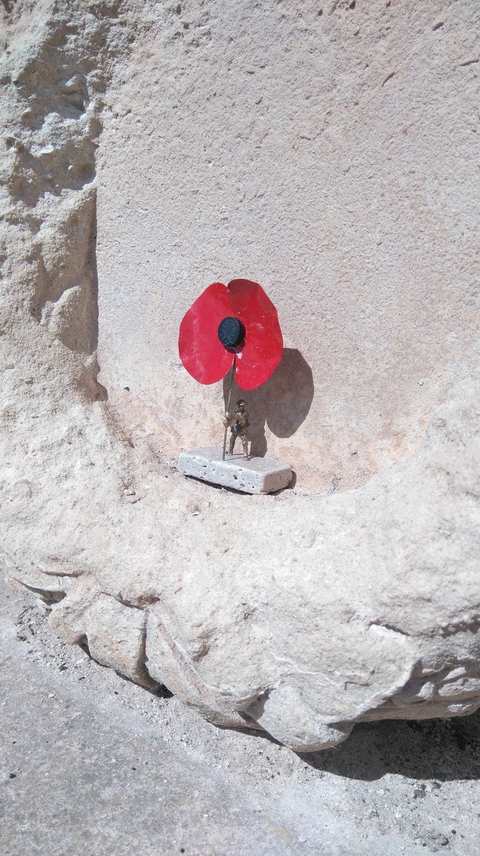 stuffbyvic's tweet image. Found another 1 of @nicjoly's soldiers; he was on the memorial at the bottom of @Bamburgh_Castle #Somme100 #141days