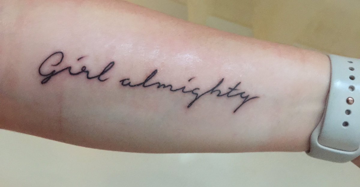 _Stepharoni_'s tweet photo. Got a little something done today.😉 @onedirection @NiallOfficial @Real_Liam_Payne @Harry_Styles @Louis_Tomlinson https://t.co/cab0mYyjIi