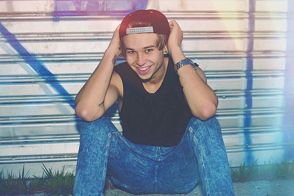 tomjaywilliams's tweet photo. RT for a Dm 🙈 https://t.co/jVDcpqY2Ld