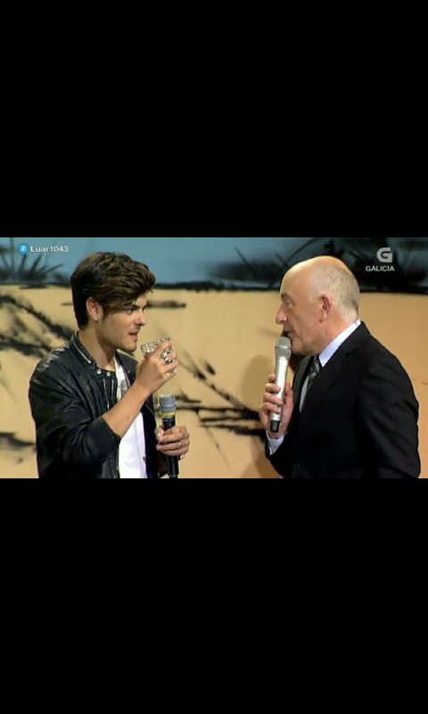 ayaouiam's tweet photo. @AbrahamMateoMus q valiente eres mi niño yo no me comeria la oreja sinceramente #AbrahamMateoNoLuar guapo y valiente https://t.co/NRnGhcaRp8
