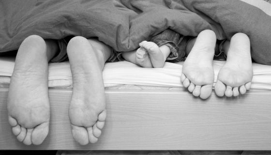 [Maternidad] ¿Hasta que edad deben dormir los bebés en la cama de mamá? - ow.ly/Ba0D30208AB <a href="/losmasadorables/">Bebés</a>
