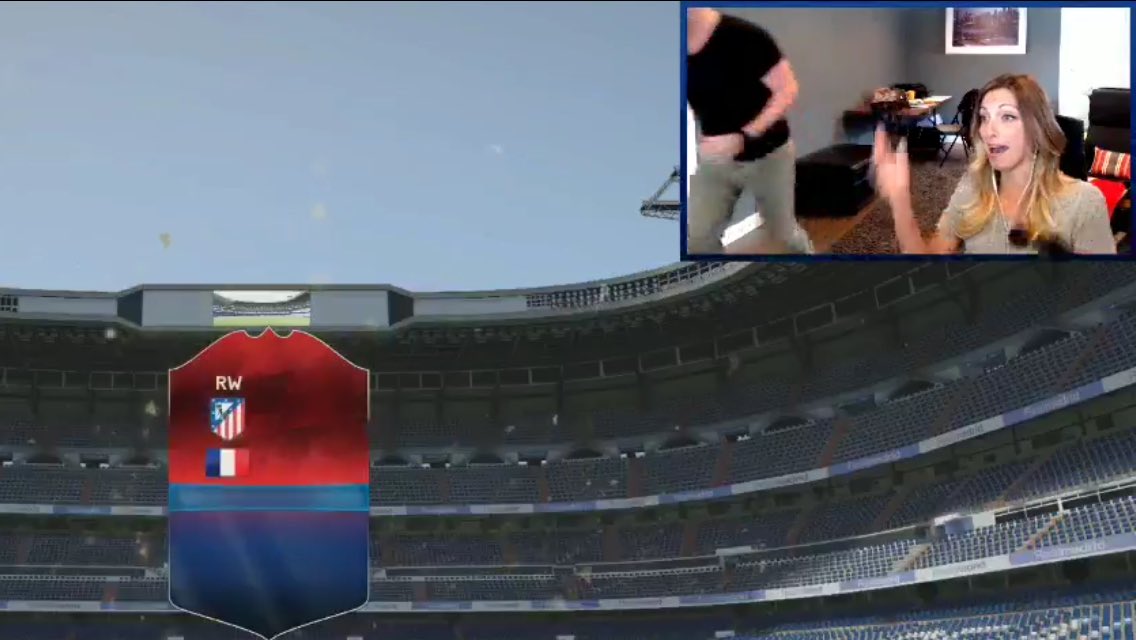 Michael96122's tweet photo. #ThatMomentWhen you have insane pack luck #StephOP #StephPacksAreTheBestPacks @MrsNick28T https://t.co/6TiqzuACUk