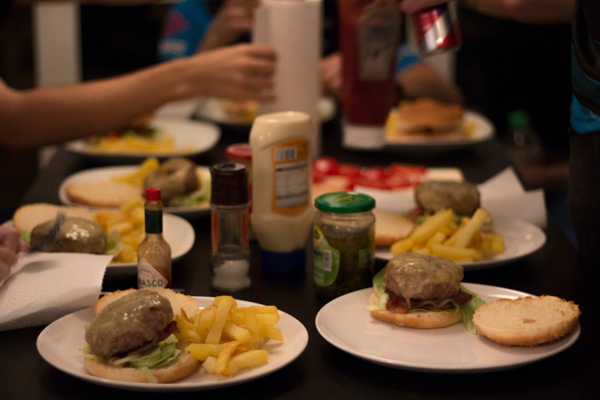 Astralisgg's tweet photo. Tonight @xpekelol has prepared this increible dinner for strength.
We play tomorrow at 12pm! #OGWIN #OGFamily https://t.co/fCFToP3GPG