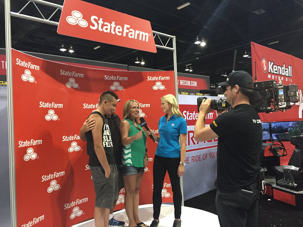 mecum's tweet photo. #StateFarmClassics car talk with @ktmosborne!
#MecumDenver #NBCSN https://t.co/vo5jpPXTmI