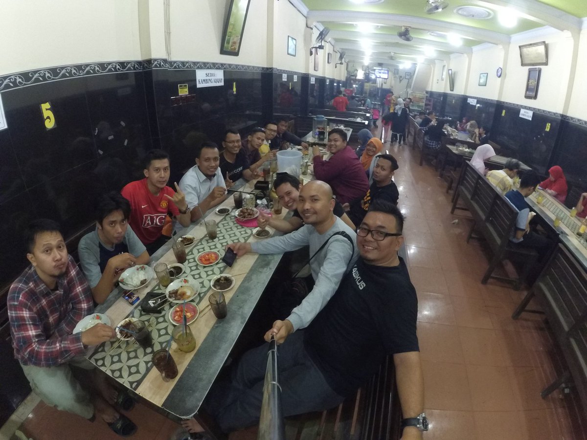 Paseduluran Tanpa Pamrih #kaskus #regtegal <a href="/rox74r/">Arie Santoro</a> <a href="/mr_weim/">mr weim</a> <a href="/arfanieyanu/">arfa</a> <a href="/simank/">Firman Akhmadi H.</a> <a href="/romdansindu/">Romdan Sindu</a> <a href="/ibnu19/">ibnu fahmi</a> dll...