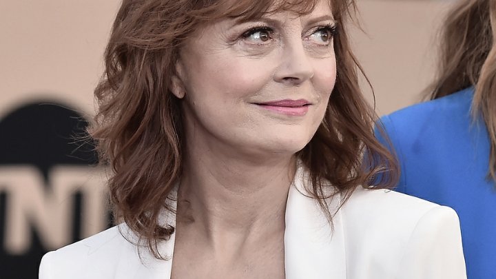 xmerylstreepx's tweet image. {S}

Susan Sarandon
Sarah Paulson
Sophie Turner
Scarlett Johansson