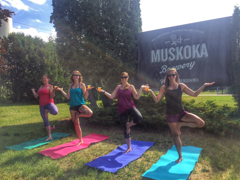 MuskokaYoga's tweet photo. Perfect night for Hopped Up Yoga &amp; some samples @MuskokaBrewery 😍 https://t.co/rIY1WPmg5E
