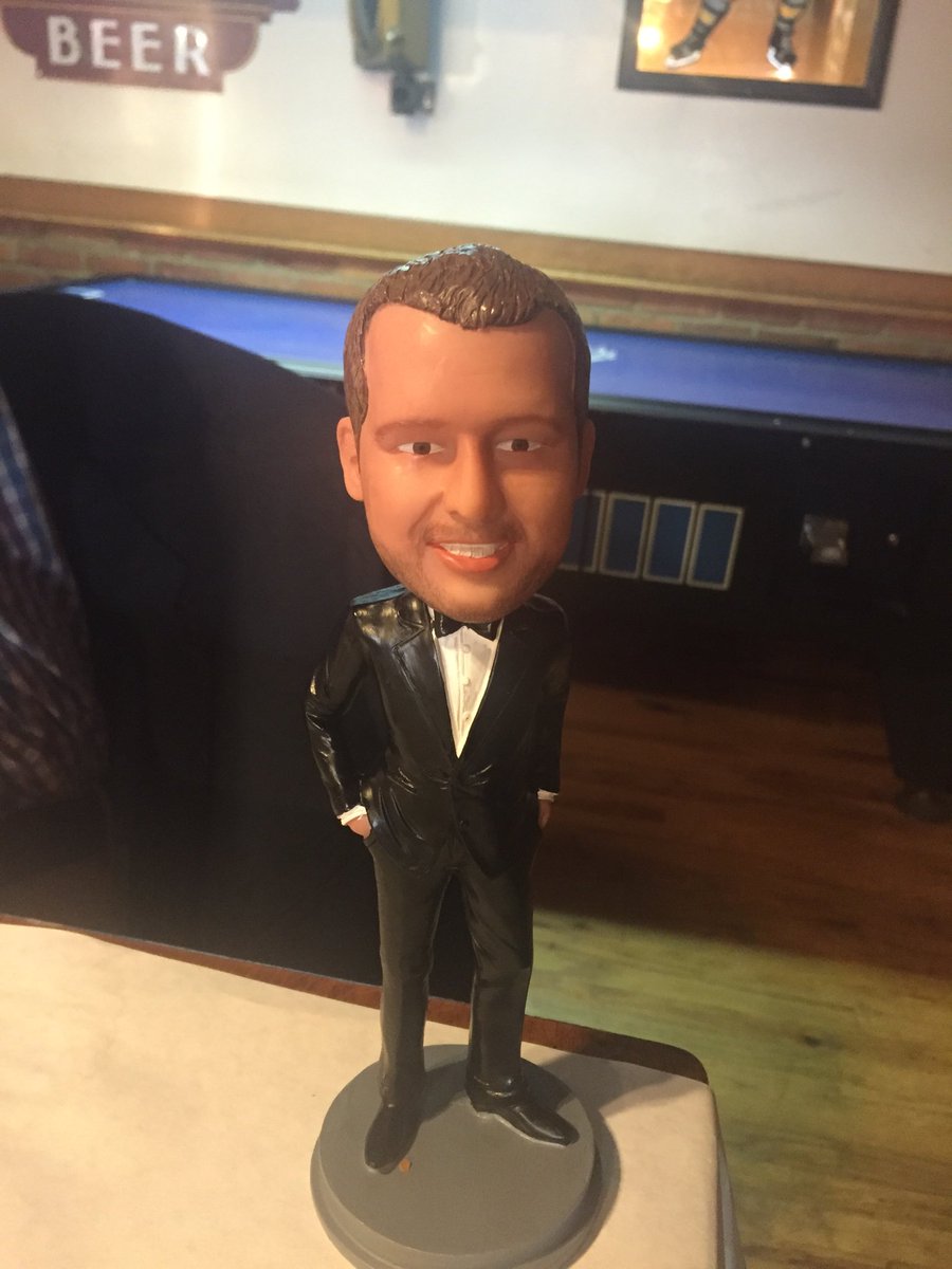 CaseJar's tweet photo. Is this @coreyjarrett or @TheSergioGarcia https://t.co/ScL4zXqkyt