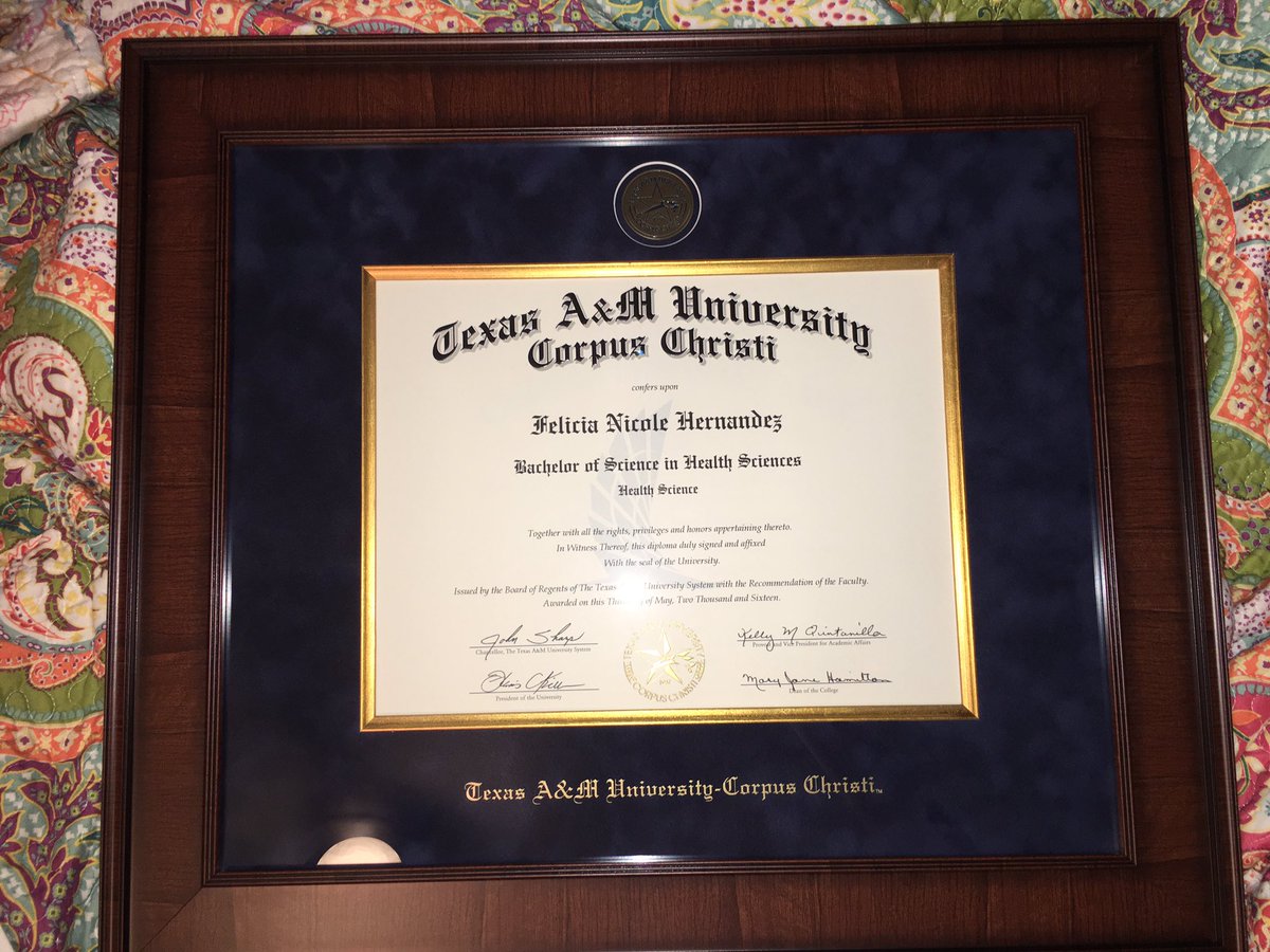 mamafchav's tweet photo. It's so beautiful ๐ #tamuccalumni #islanderforever #tamuccgrad #bshs https://t.co/6TI2HJwvG7