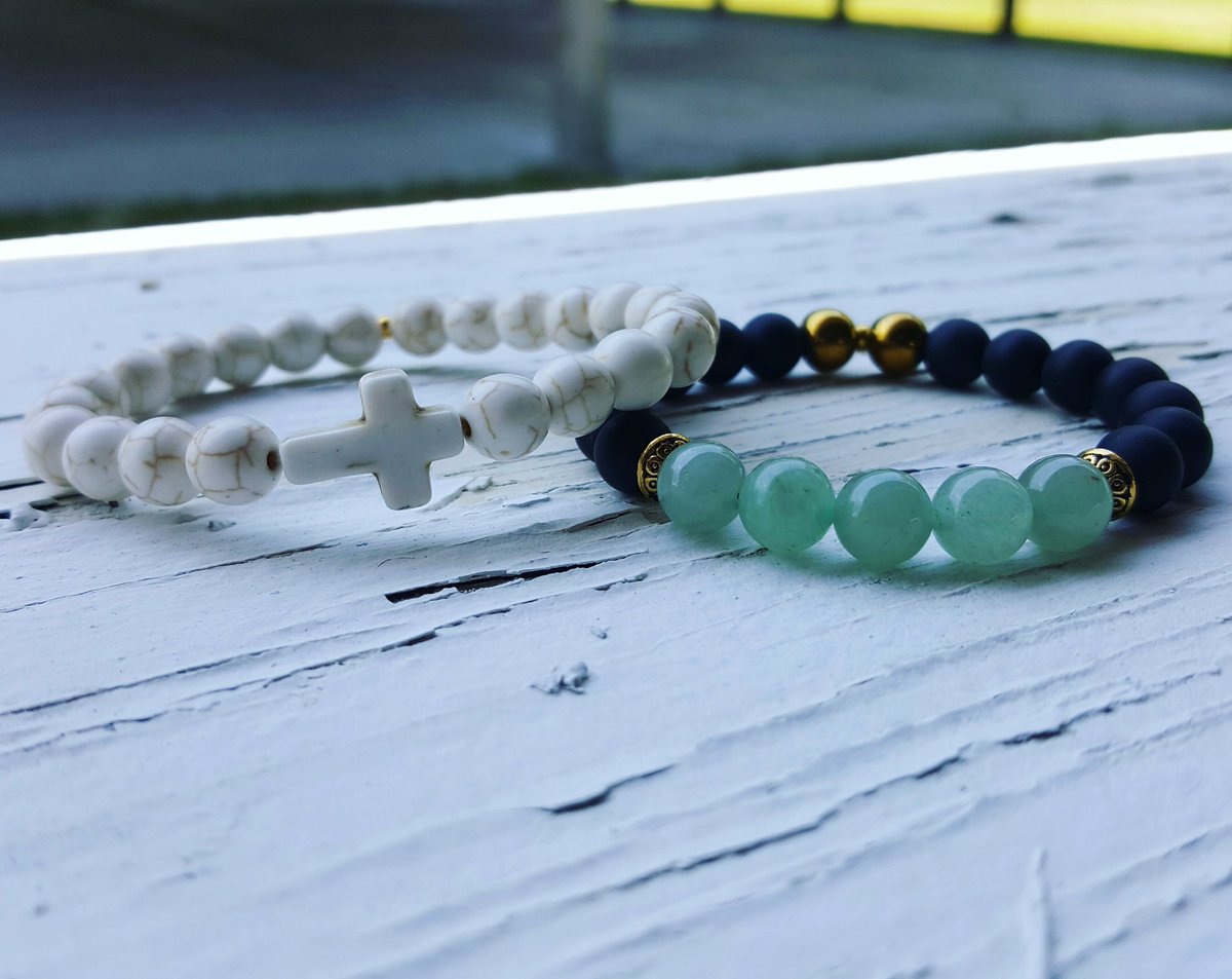 gemvius's tweet photo. #wristcandy 🍬🍭👌 https://t.co/MCMOqNu1Ie