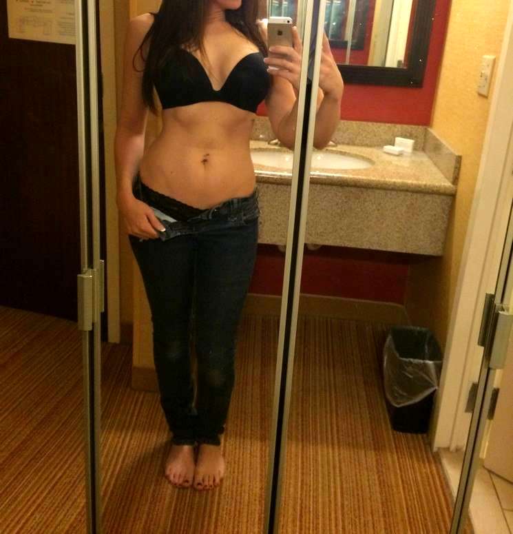 wrongedaccthak's tweet image. twerking at cold water, enjoy #nakedselfies #dates #sexdating #nakedselfies - 
bit.do/sex-finder#4T7…