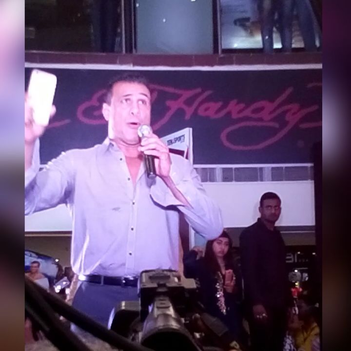 sassygirl_summi's tweet image. Twaz such a great feeling yestrday coz i was the only WWE #FemaleFan in #GarudaMall
Love u Del Rio♥ Nice meeting u ♥