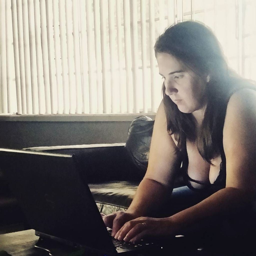The_Hulkquist's tweet photo. This is exactly what I thought marriage would be like.

#computersAndCleavage
#tweetpic https://t.co/FduDjS7TUJ