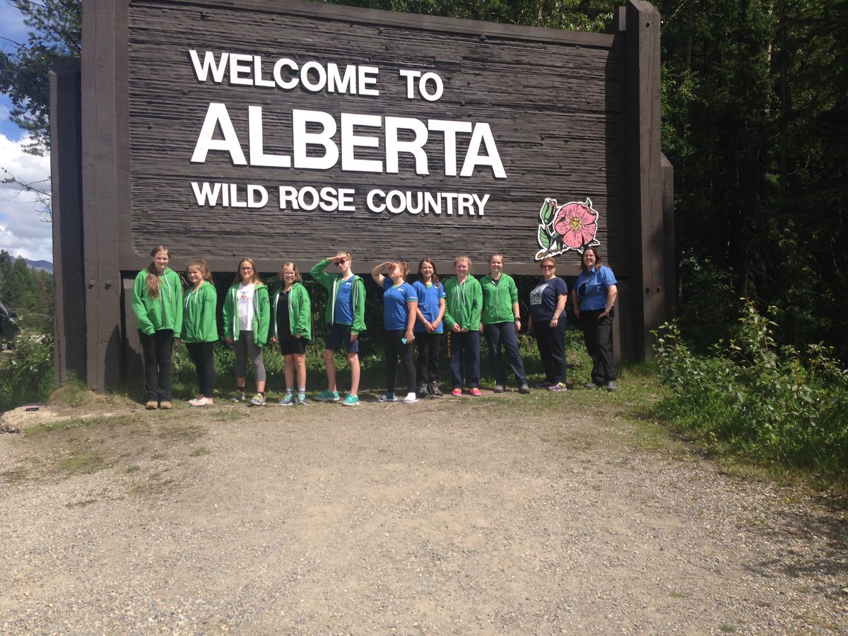 SnormanS's tweet photo. BC 16 has arrived in AB. Can't wait to see everyone tomorrow at #guidingmosaic @guidingmosaic2016 https://t.co/zJvRbqJHg2