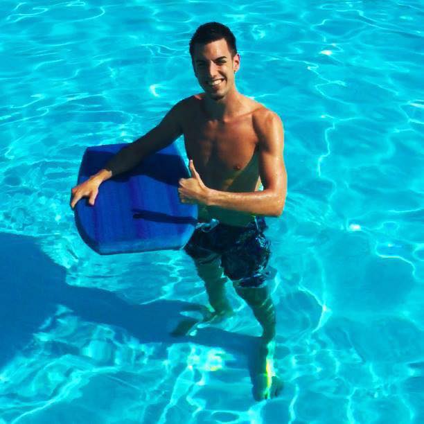 __petementors's tweet photo. KOWABUNGA! Surf's up! :P https://t.co/hNfEdeFaLK