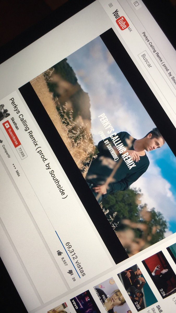 jajajjaajjajaa's tweet photo. Its almost a week since #PerkysCallingRemix and i still Can't get over it @skatemaloley https://t.co/hHWjk6Ace3