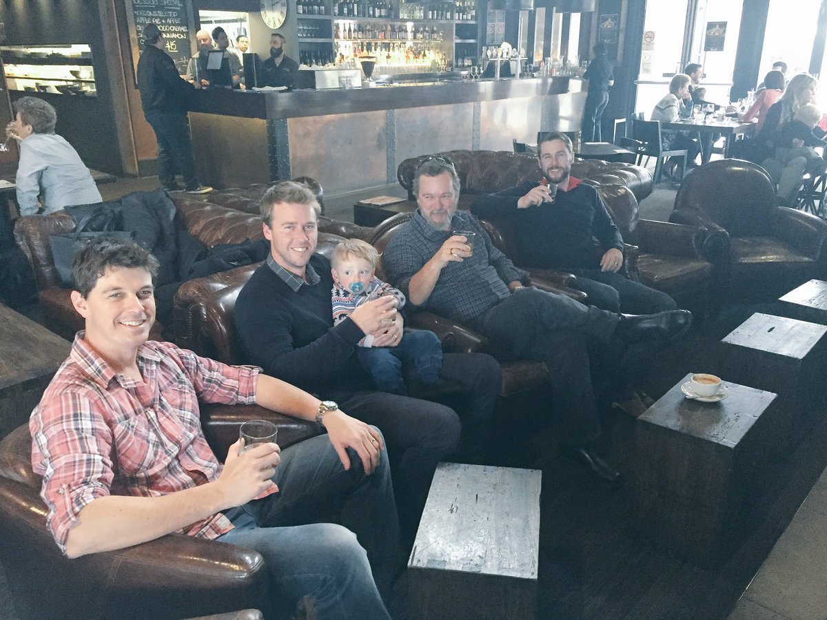 mikeshawzy's tweet photo. Happy early 30th Jim! #lads #scotchinfrontofthefire https://t.co/W3Yw19ZJlq