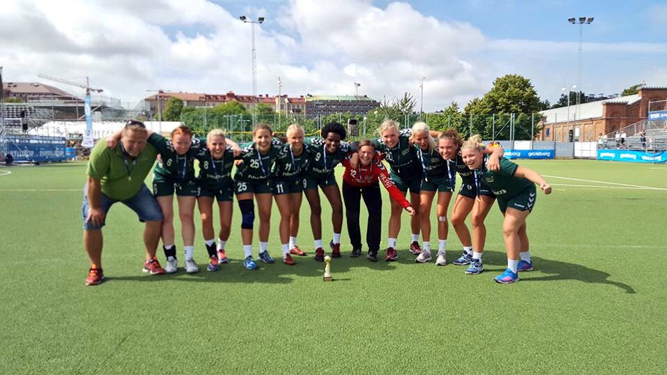 linaekstroem's tweet photo. GULD #partillecup https://t.co/e5hkUYVcPB
