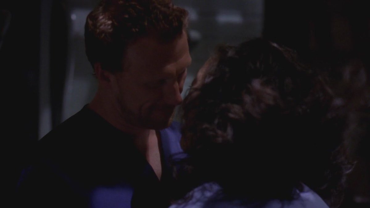 O: Anything can happen in the vent. Anything.
C: Like what?
5x10 #GreysAnatomy