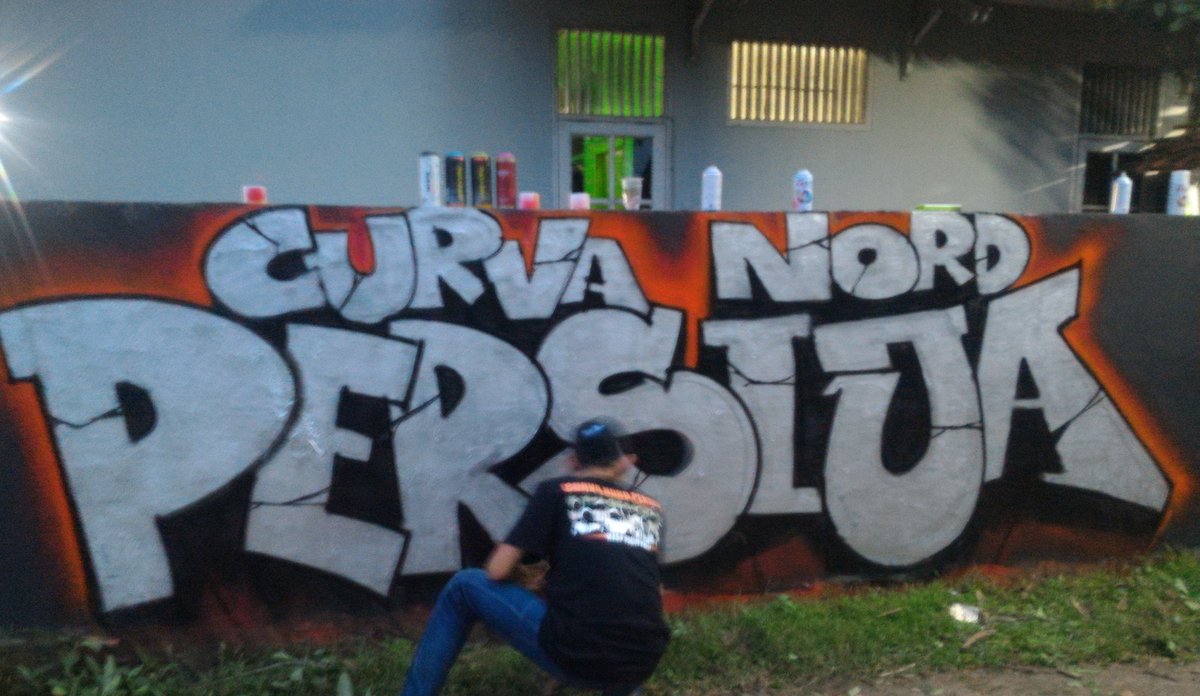 Jak_Street_Art's tweet photo. Semangat om.. dikit lg beres 👊😊 https://t.co/eZZhCn1Xp7