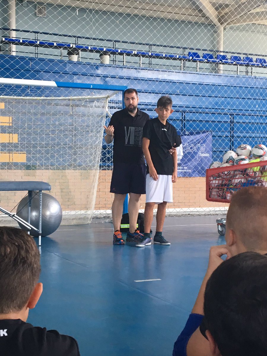 Andreu Linares tweet media