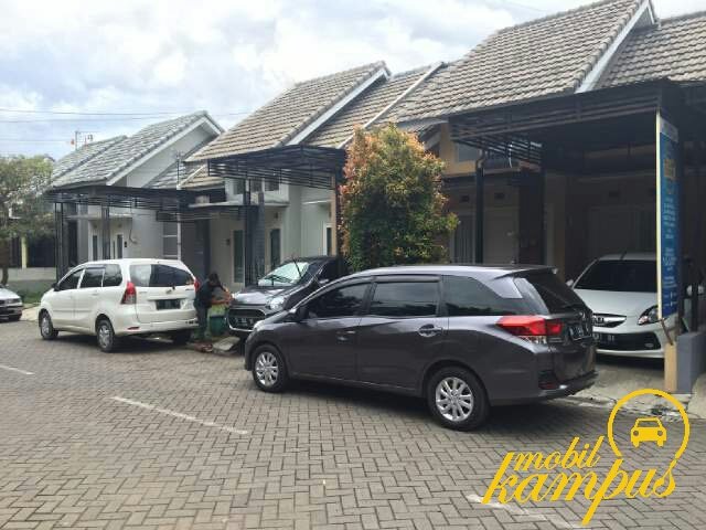 mahasiswamlg's tweet photo. Sewa Mobil di Kota Malang, Manual / Matic. Ya di @mokarent aja. 082139235214 (WA), BBM 265EAF15
https://t.co/y87pJT74vn