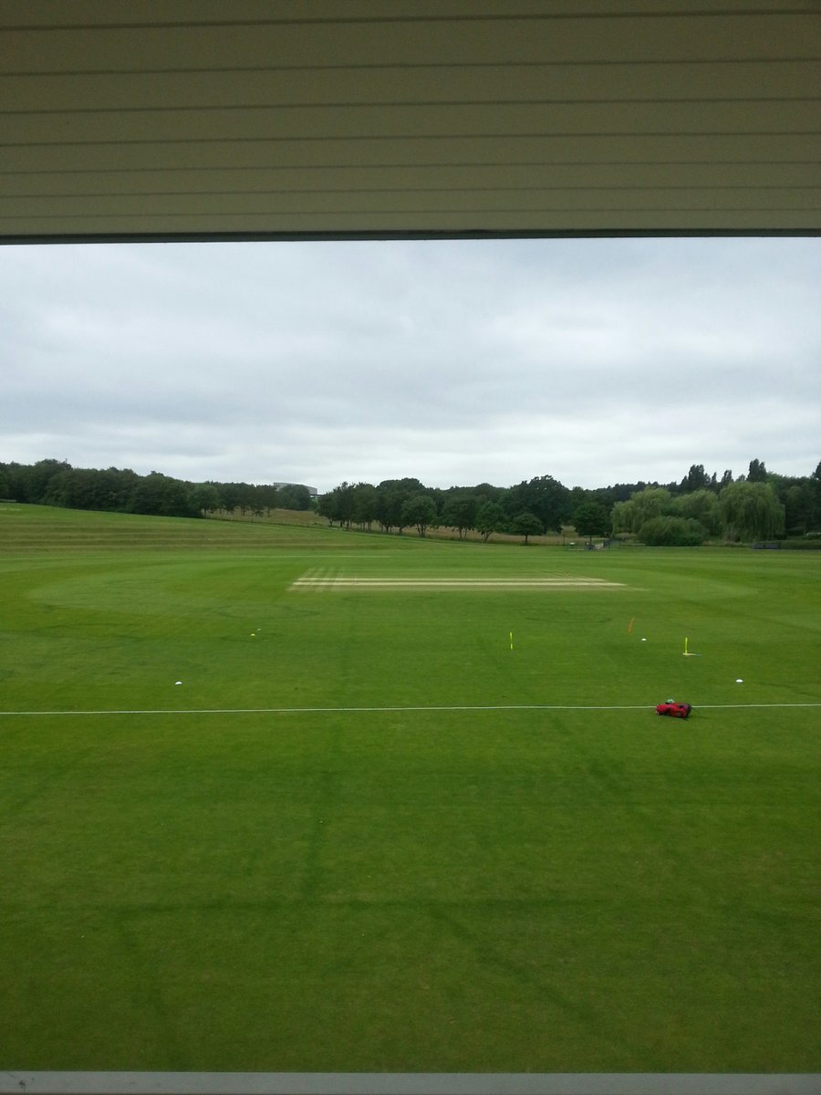 OfficialOldCC's tweet photo. Nice ground @ Campbell Park and fair weather. Let's go 3's! #oldcc https://t.co/QRzDgvUWHZ