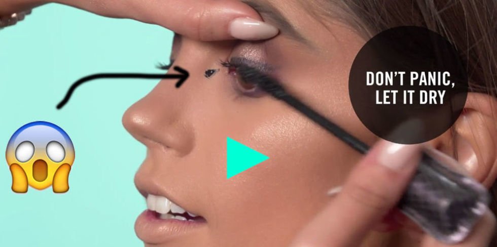 harpersbazaarus's tweet photo. How Kylie Jenner's Makeup Artist Fixes Mascara Mistakes Will Blow Your Mind https://t.co/UpVoPjckKA https://t.co/3sdc5Ql15w