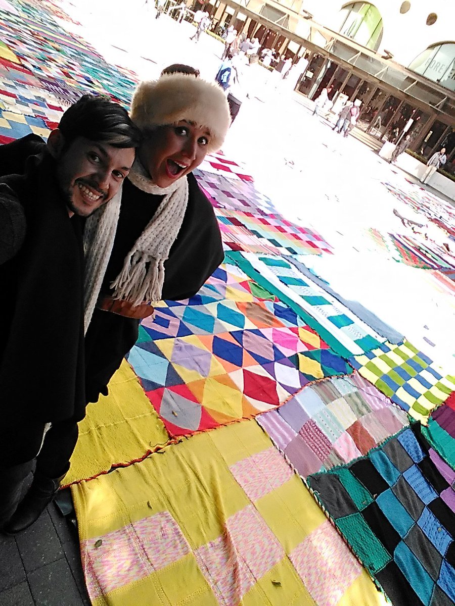 67 blankets at Nelson Mandela Square after a lovely show with the <a href="/FameacademySA/">Vicky Friedman</a> kids!