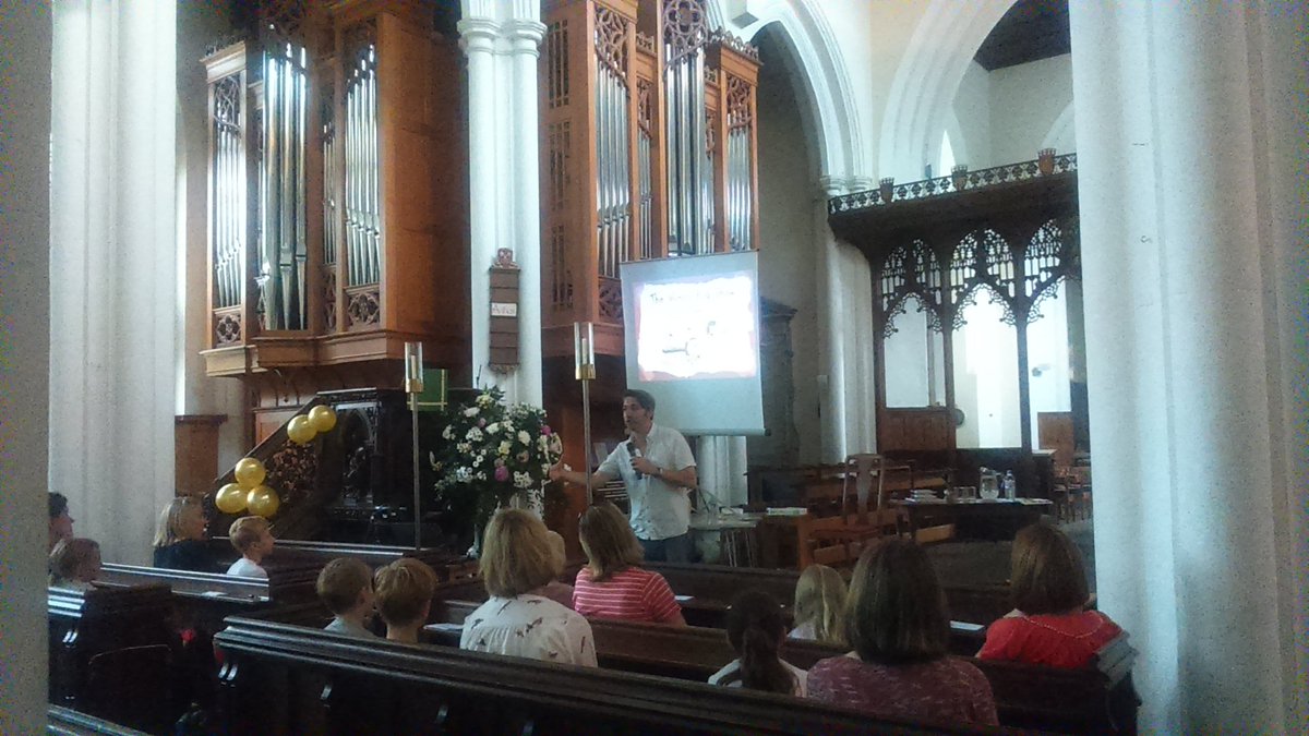 <a href="/PuffinBooks/">PuffinBooks</a> #Wimpykid show excites <a href="/StALitfest/">St Albans LitFest</a> with the  dynamic #Alastairwatson