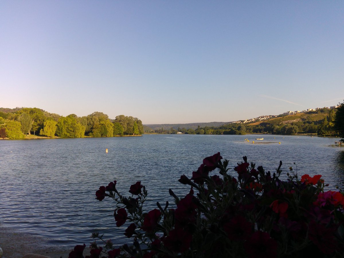 karenbou21's tweet image. Merci @Runtastic de m'avoir accompagné ce matin pour une jolie balade ! #boostyourteam