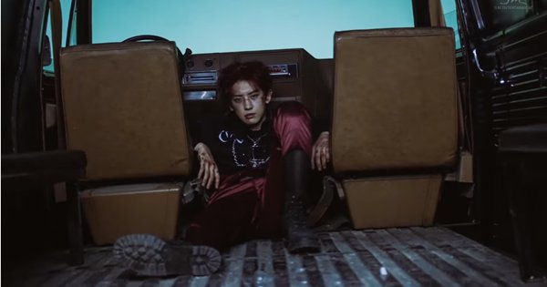 twzuyuc's tweet photo. ERPESTAR: Chanyeol EXO Bagikan Tips Makan Ayam Gratis https://t.co/jRsi0apI9p