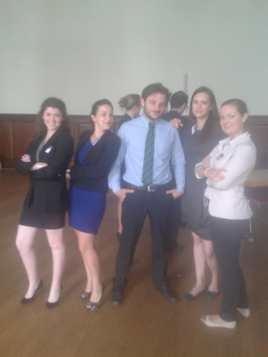 mep_orru's tweet photo. @mep_schlageter 's angels. #jesuisSchlageter #MEUM2016 https://t.co/XbWNArnuQM