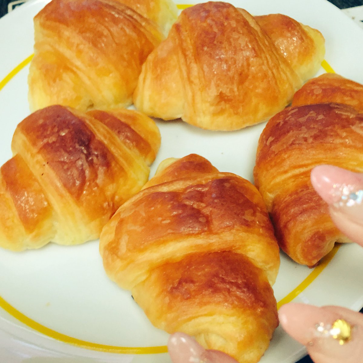 ELLIE_SINGER's tweet photo. 🍞 https://t.co/C0kZ12NIXQ